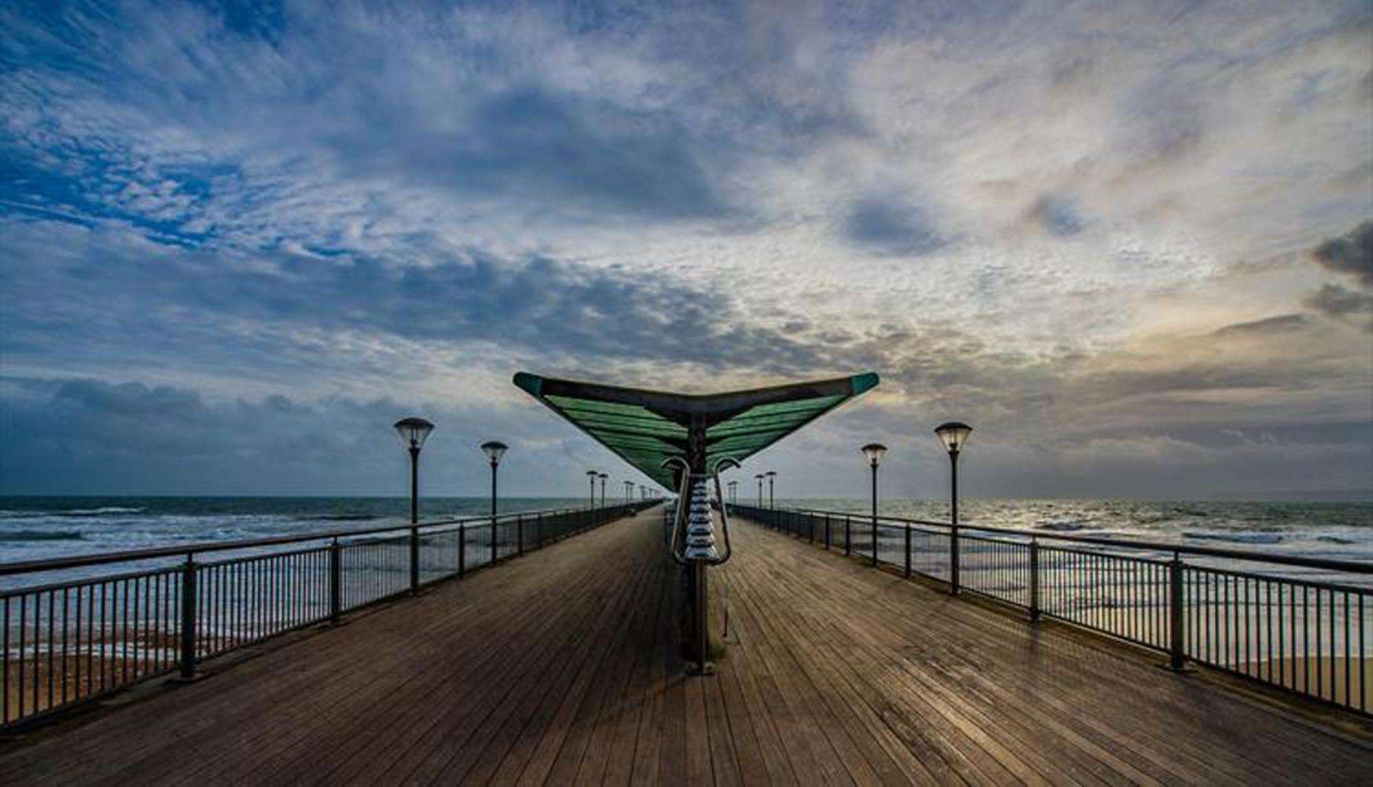 A Beautiful Apartment With Stunning Sea Views & Private Balcony Bournemouth Eksteriør bilde